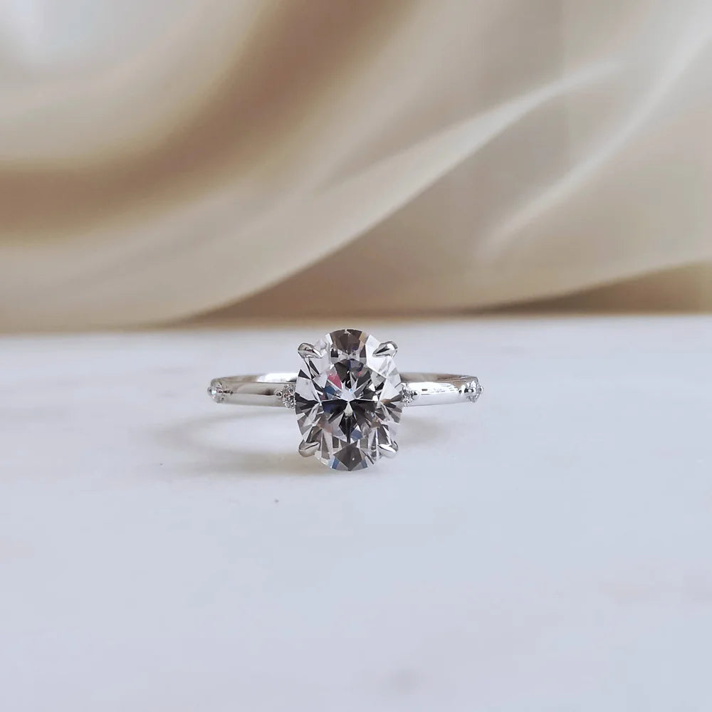 18K Luna Moissanite Ring