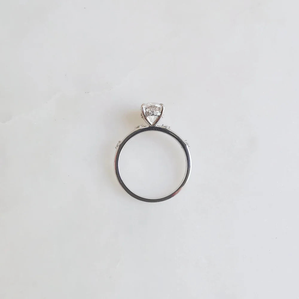 18K Luna Moissanite Ring