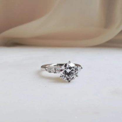 18K Adalee Moissanite Ring
