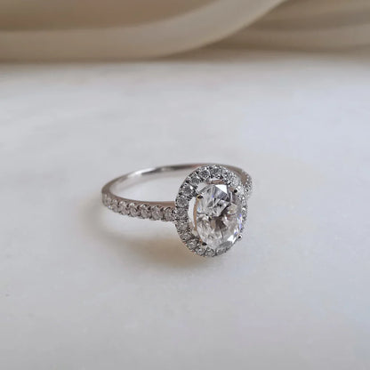 18K Aisley Moissanite Ring