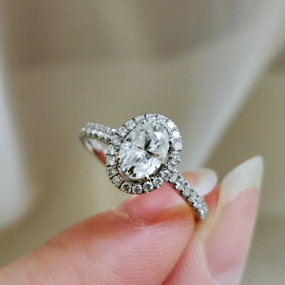 18K Aisley Moissanite Ring