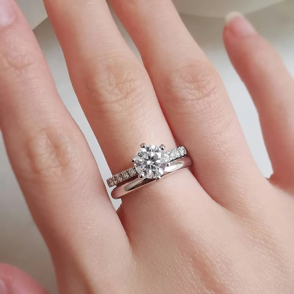 18K Trisha Moissanite Ring