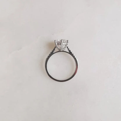 18K Carla Moissanite Ring