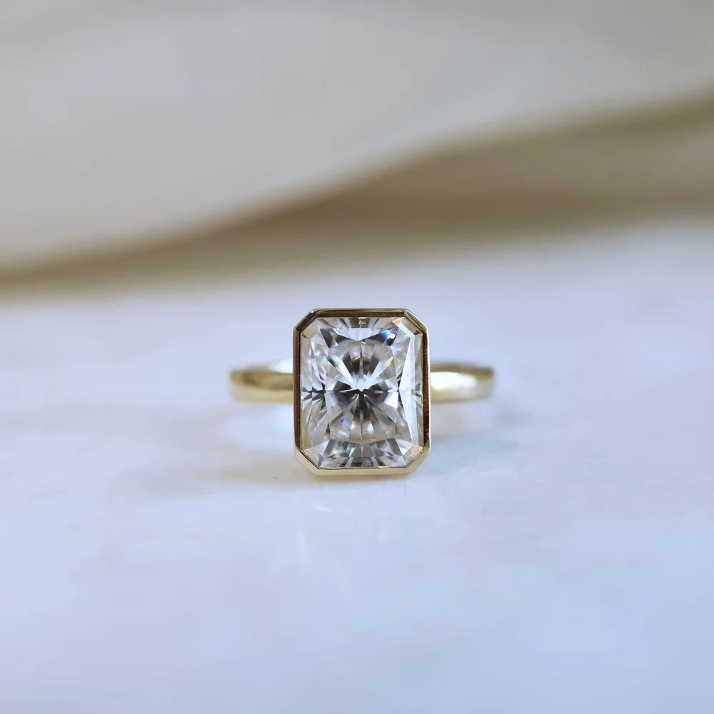 14K Eloise Moissanite Ring