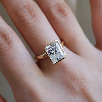 14K Eloise Moissanite Ring