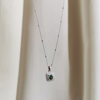 18K Anita Sapphire Pendant