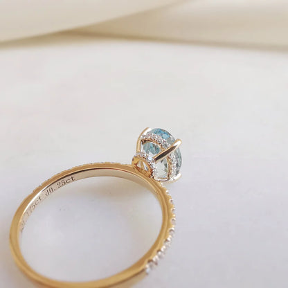 18K Astrid Aquamarine Ring