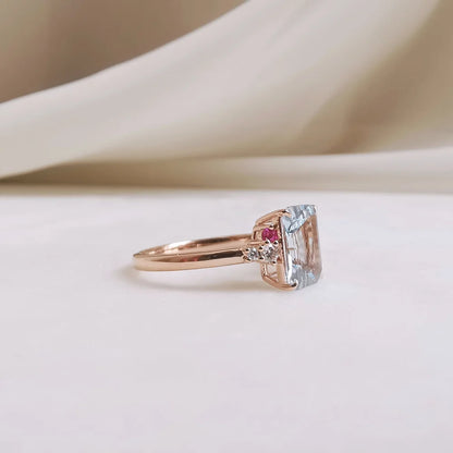 18K Cielo Aquamarine Ring