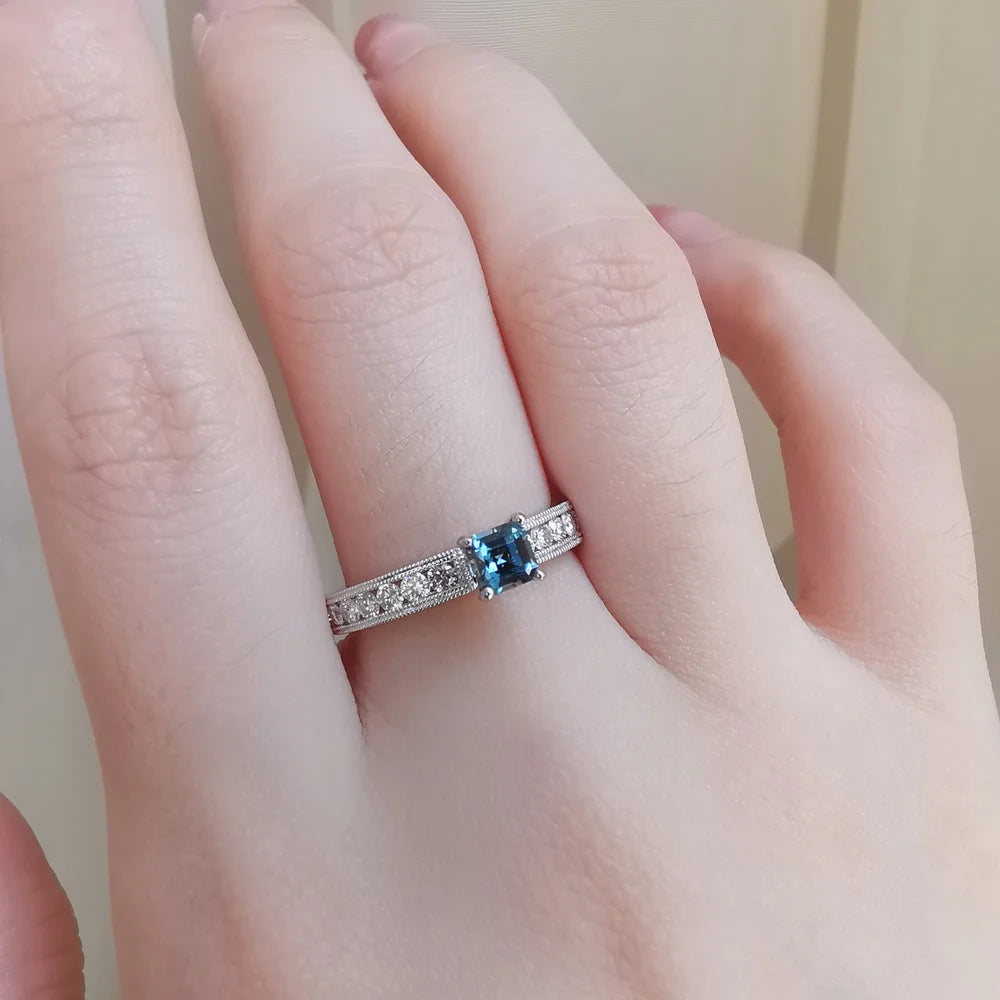 18K Emersyn Cushion Sapphire Ring