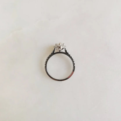 18K  Pear Lab-grown Diamond Engagement Ring