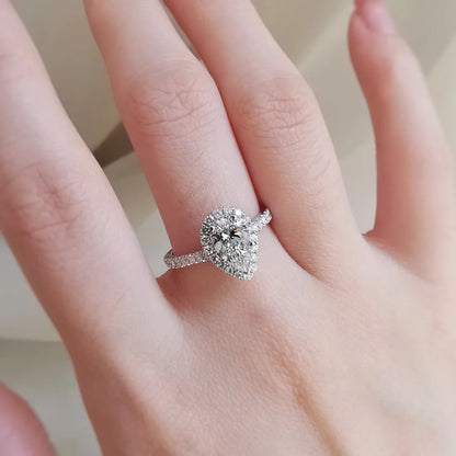 18K  Pear Lab-grown Diamond Engagement Ring