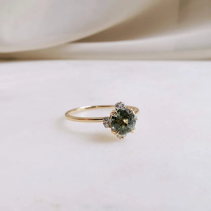 18K Lavender/ Green Sapphire Ring