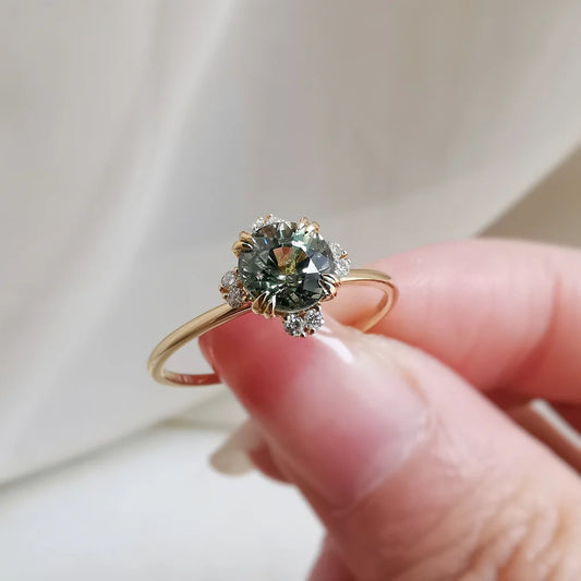 18K Lavender/ Green Sapphire Ring