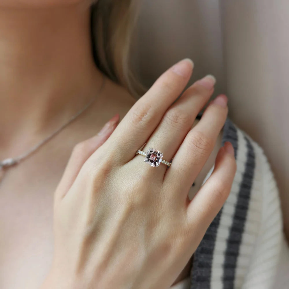 18K Sana Morganite Ring