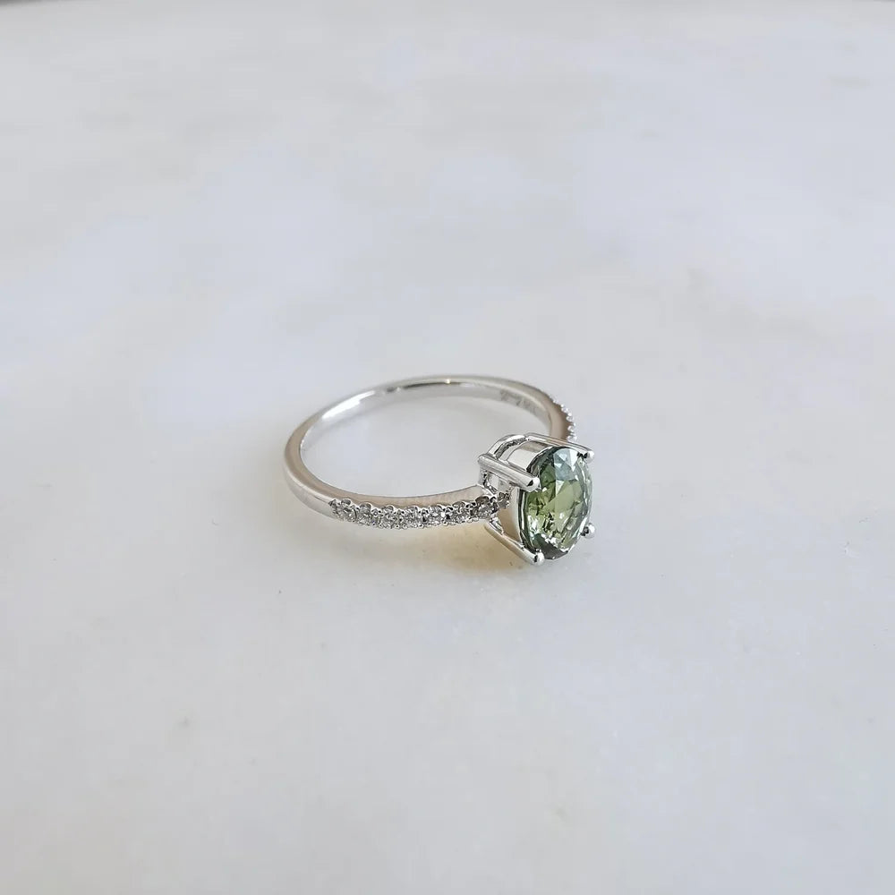 18K Cielo Green Sapphire Ring