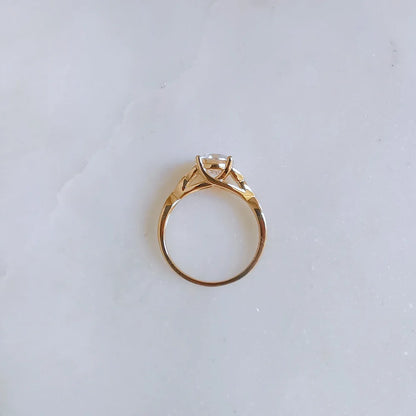18K Skylar Moissanite Ring