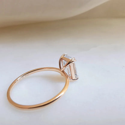 18K Emearld Cut Lab-grown Diamond Ring