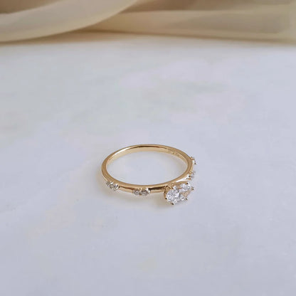 18K Oval Lab Diamond Distance Ring