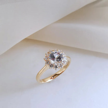 18K Luna White Sapphire Ring