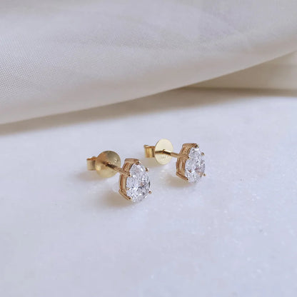 18K Pear Lab-grown Diamond Earrings