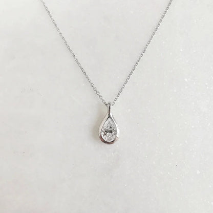 18K Bezel Setting Pear Lab-grown Diamond Necklace