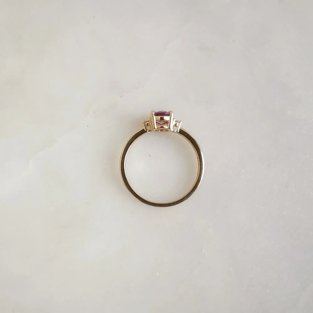 18K Cosmic Pink Sapphire Ring