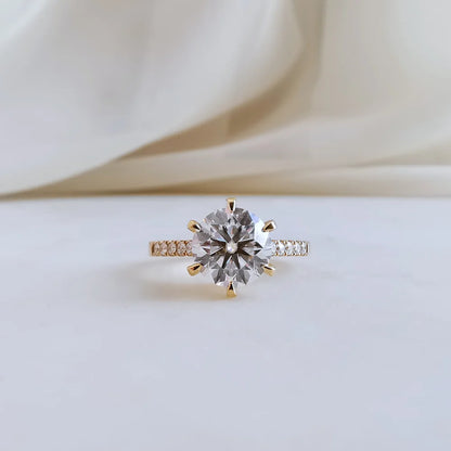 18K Nova Moissanite Ring