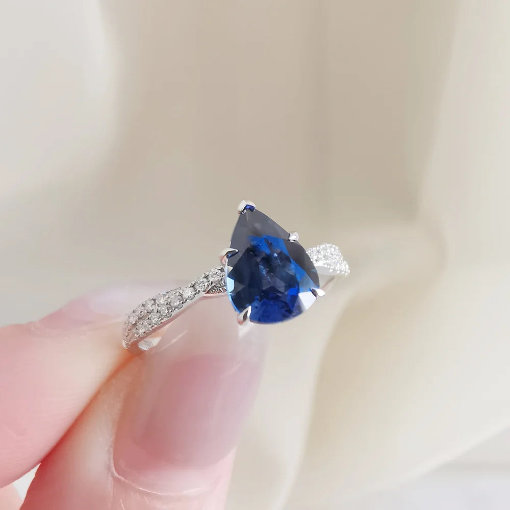 18K Blue Tear Sapphire Ring