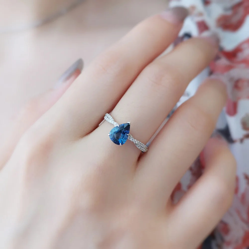 18K Blue Tear Sapphire Ring