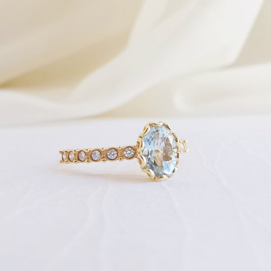 BASKET Aquamarine and Diamond Engagement Ring